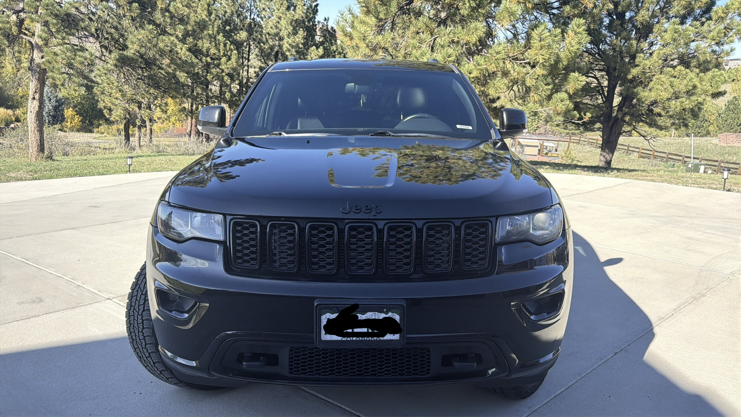 Used 2016 Jeep Grand Cherokee Limited 75th Anniversary AWD/4WD image 2