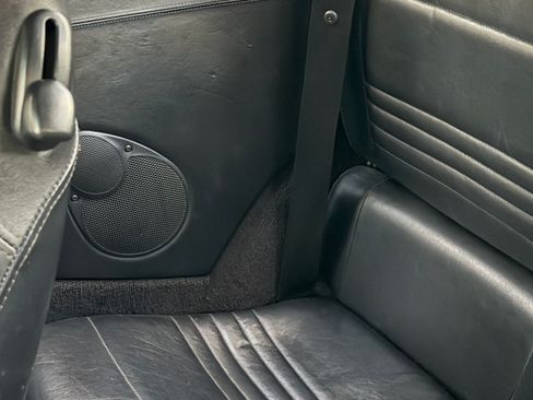 Used 1999 Porsche 911 Carrera image 9