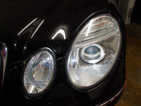 Used 2008 Mercedes-Benz E 350 4MATIC Sedan image 16