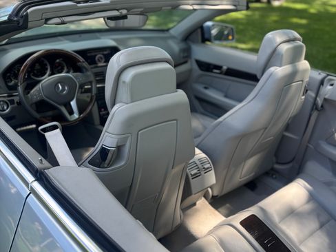 Used 2013 Mercedes-Benz E 350 Cabriolet image 6