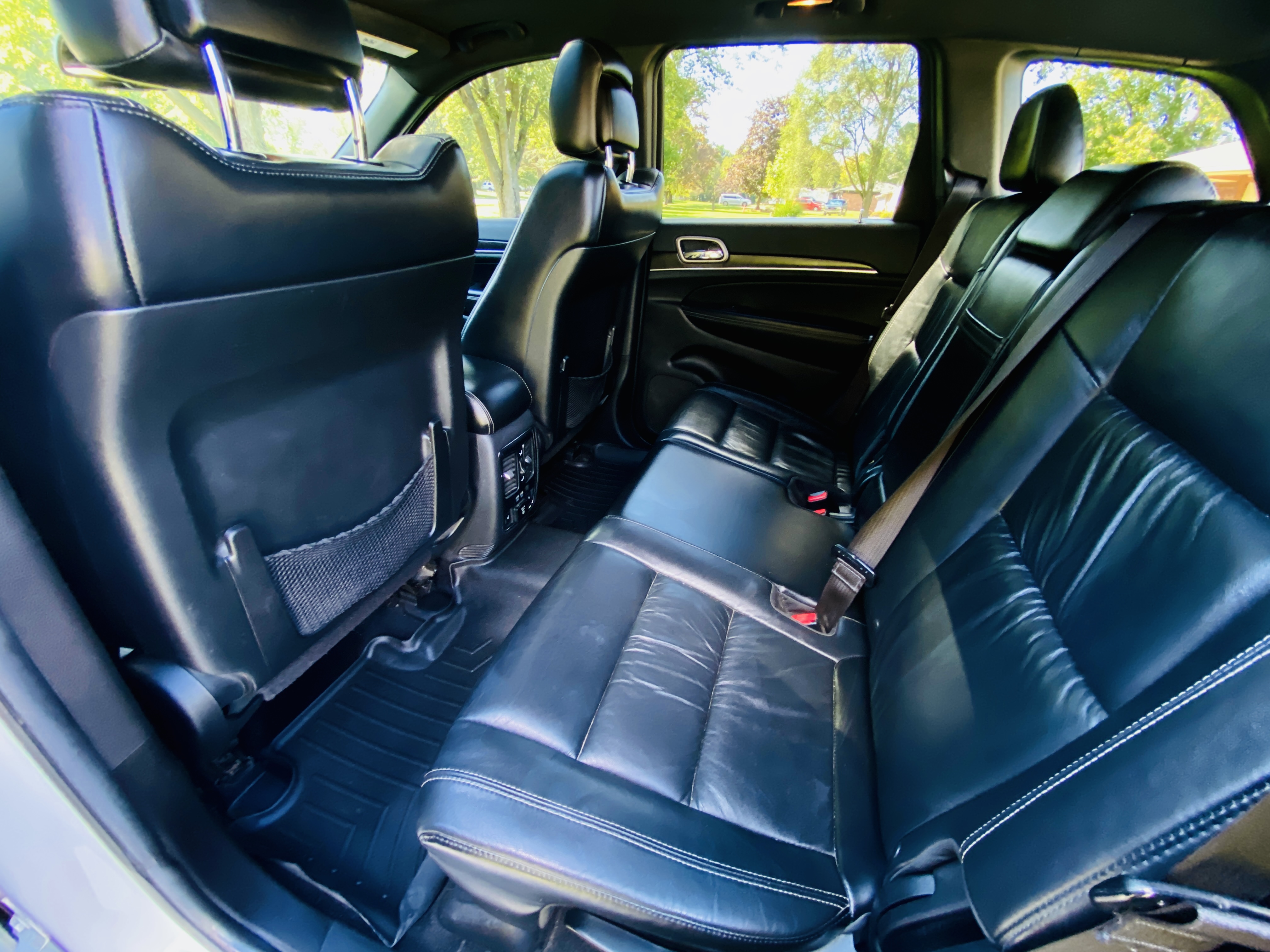 Used 2014 Jeep Grand Cherokee Limited AWD/4WD image 12