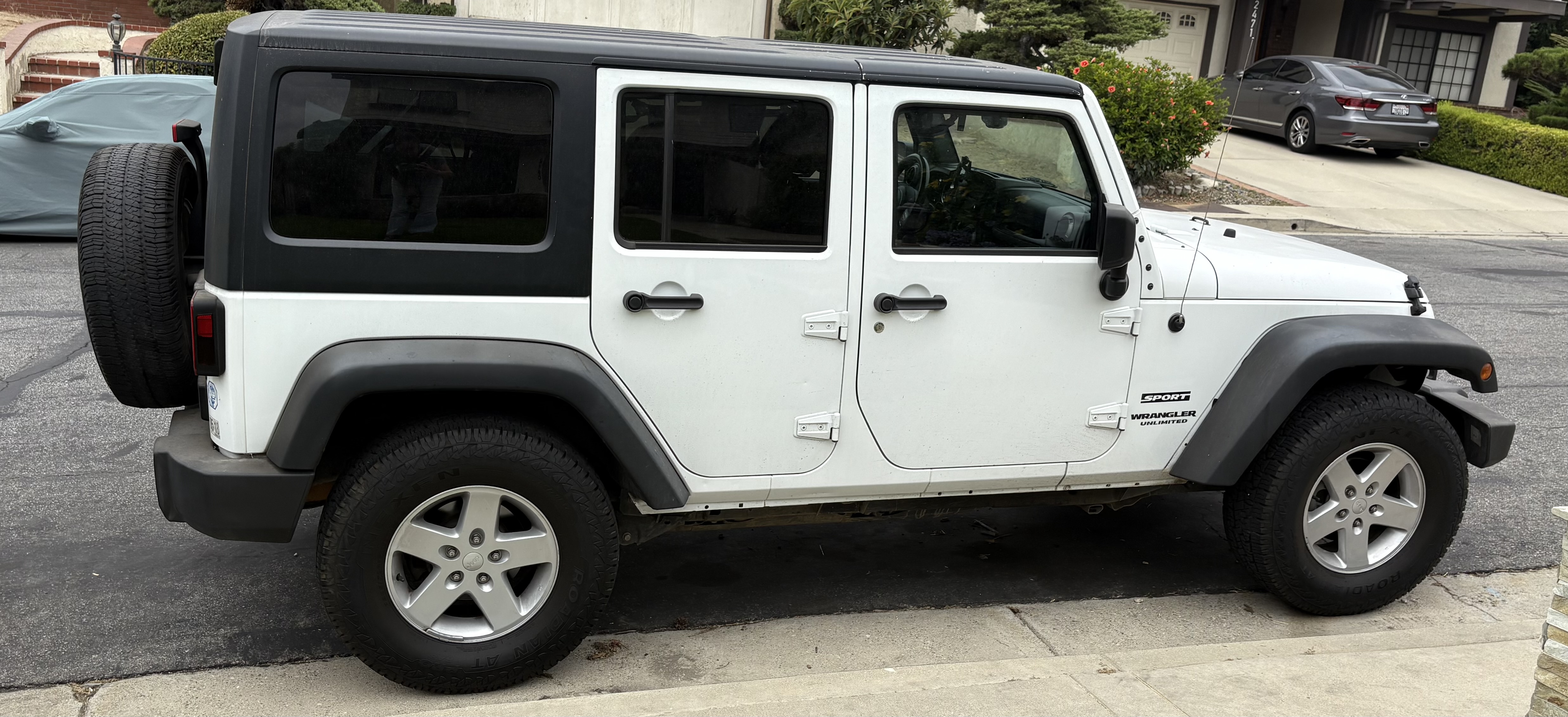 Used 2016 Jeep Wrangler Unlimited Sport w/ Quick Order Package 24S AWD/4WD image 5