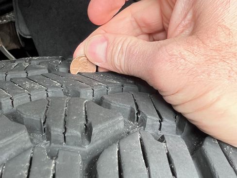 Used 2016 Toyota Tundra SR5 w/ SR5 Upgrade Package image 11