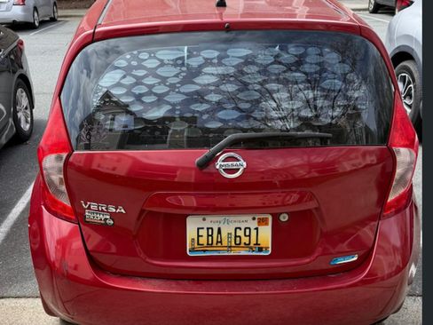 Used 2015 Nissan Versa Note S Plus image 2