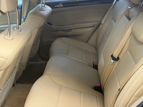 Used 2011 Mercedes-Benz ML 350 4MATIC image 20
