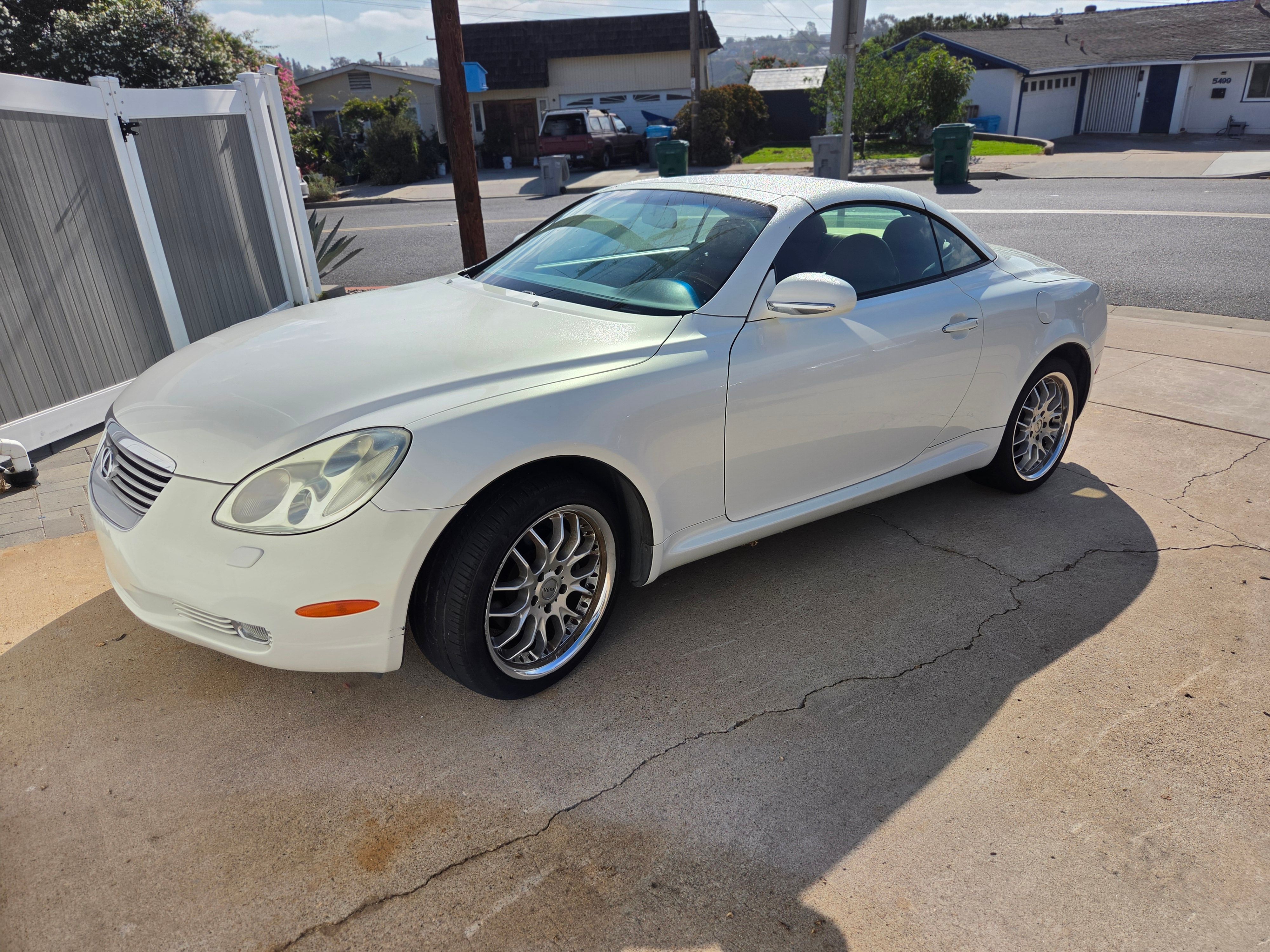 Used 2002 Lexus SC 430 Convertible RWD image 1