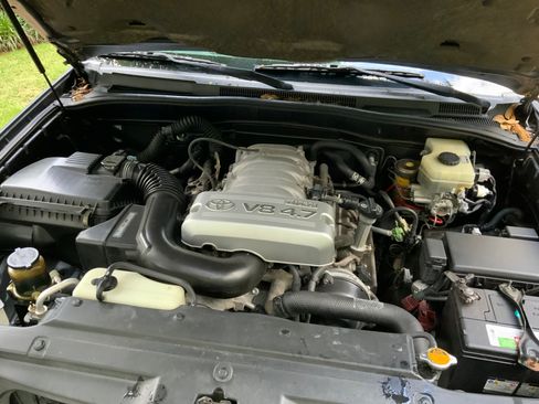 Used 2004 Toyota 4Runner Limited RWD image 21
