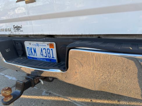 Used 2015 Chevrolet Silverado 1500 LT w/ All Star Edition image 10