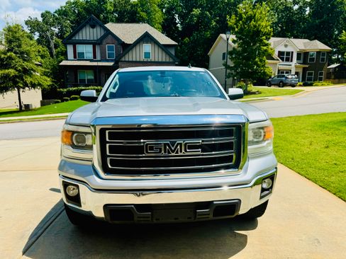 Used 2014 GMC Sierra 1500 SLE w/ SLE Value Package image 1