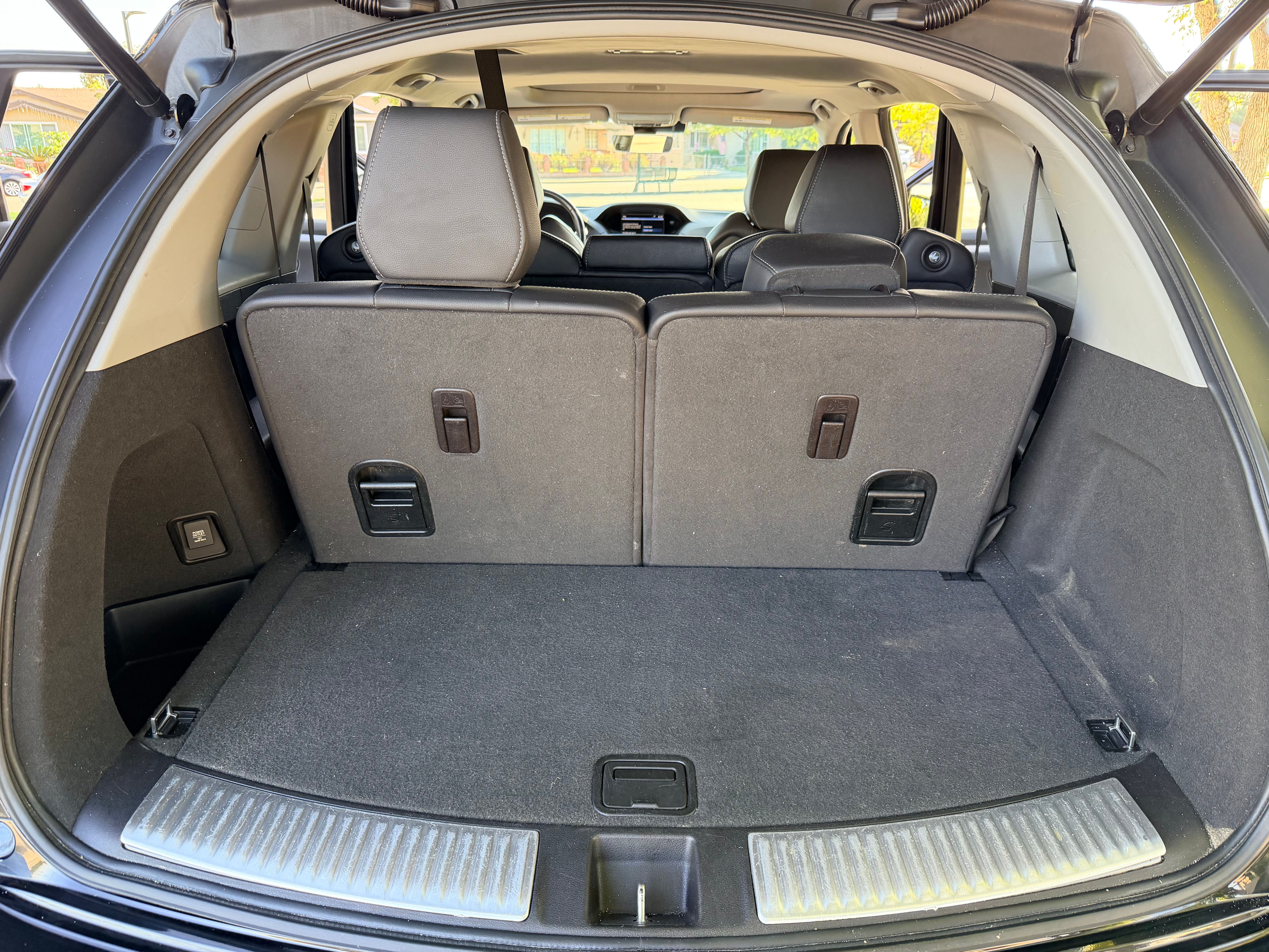 Used 2020 Acura MDX w/ Technology Package FWD image 32