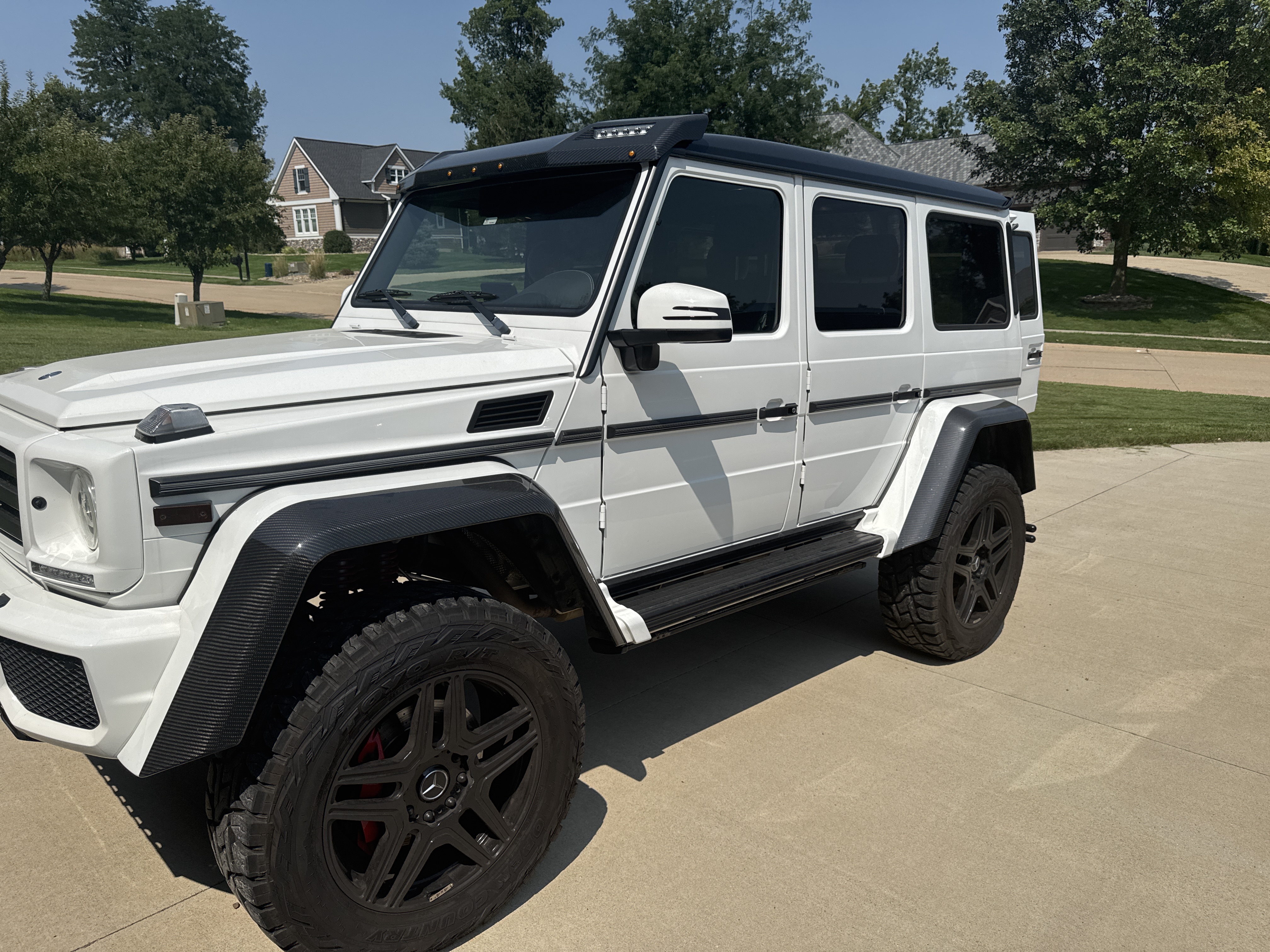 Used 2017 Mercedes-Benz G 550 Squared image 2