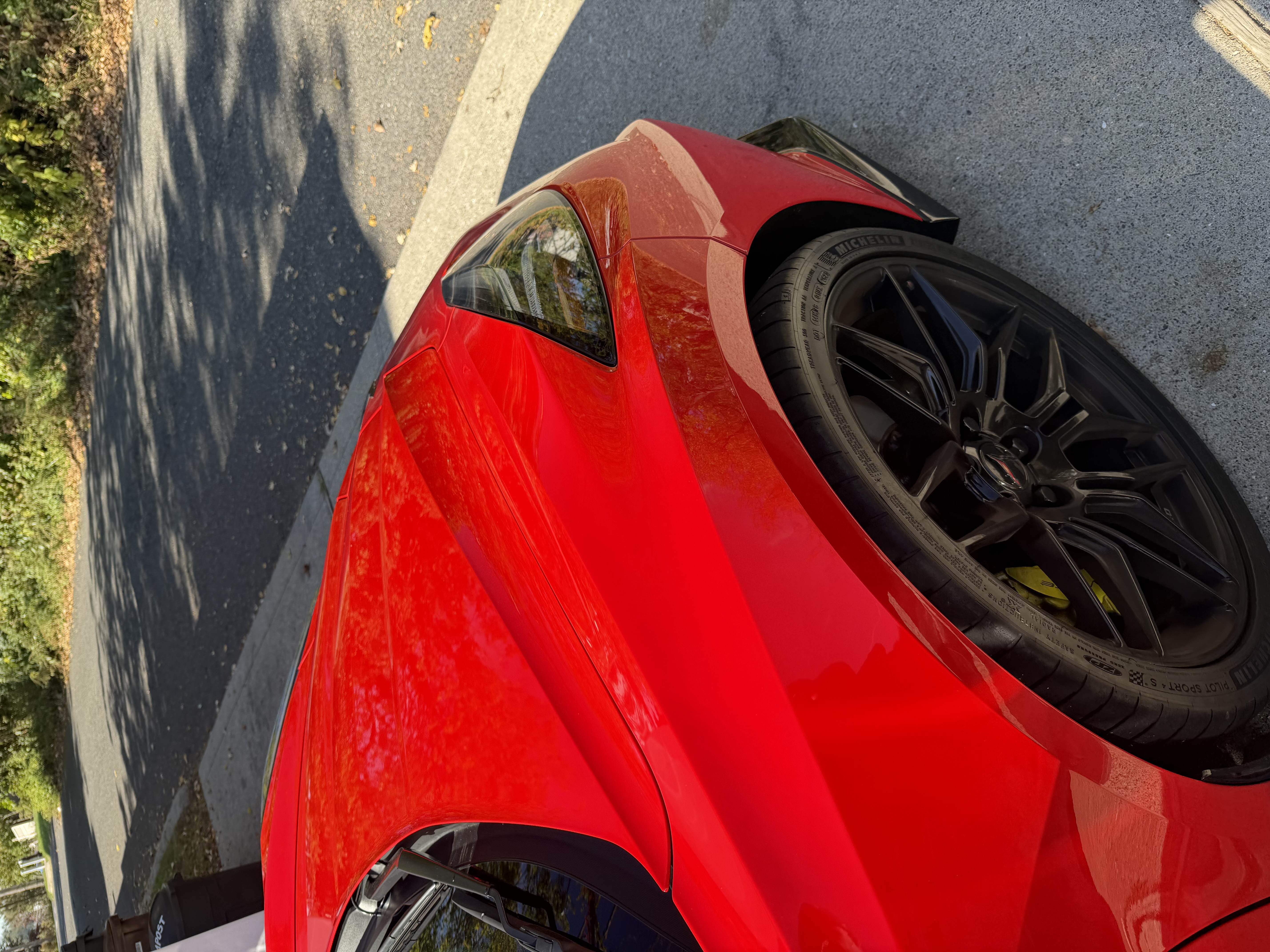 Used 2023 Chevrolet Corvette Z06 w/ Stealth Interior Trim Package RWD image 8