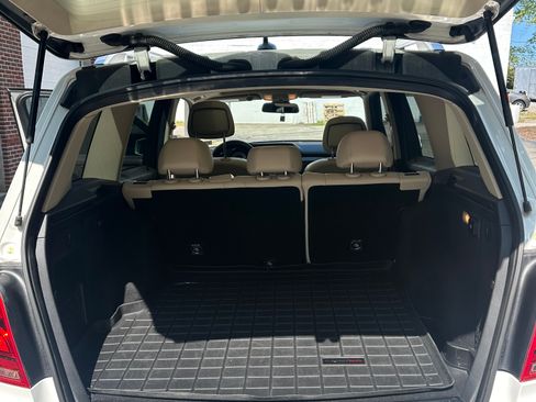 Used 2014 Mercedes-Benz GLK 350 4MATIC image 9