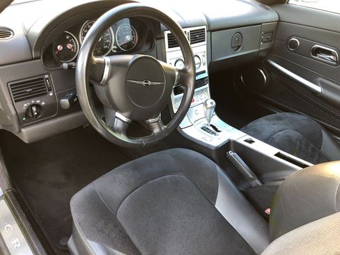 Used 2005 Chrysler Crossfire SRT-6 image 5