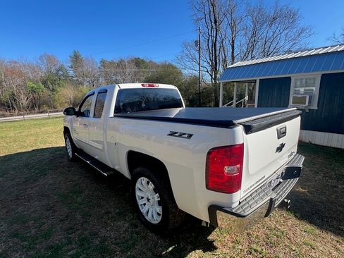 Used 2012 Chevrolet Silverado 1500 LT image 4