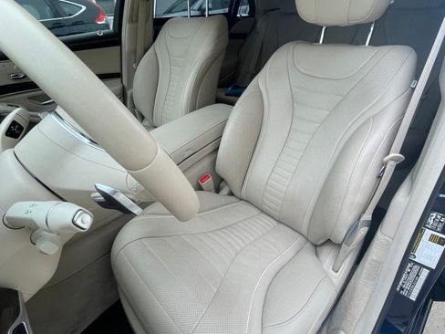 Used 2020 Mercedes-Benz S 560 Sedan image 6
