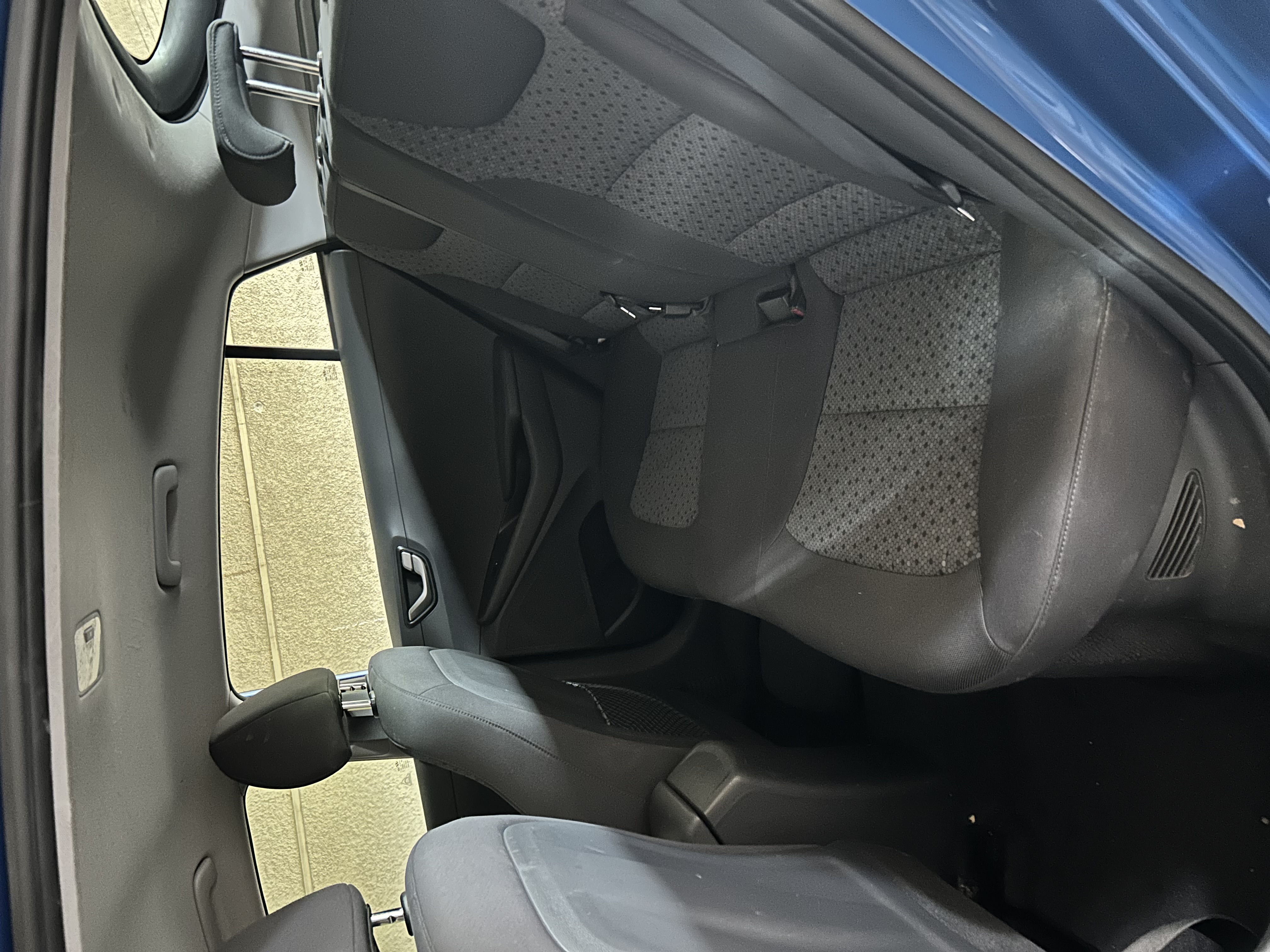 Used 2018 Hyundai Ioniq Blue FWD image 16