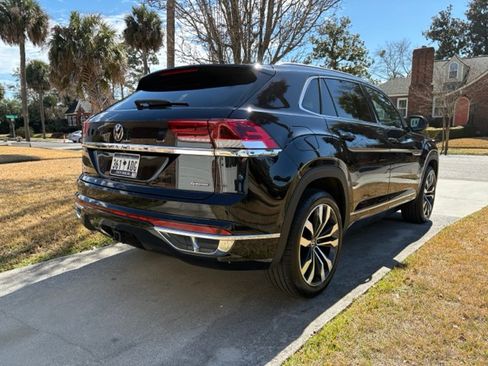 Used 2023 Volkswagen Atlas Cross Sport SEL Premium R-Line image 9