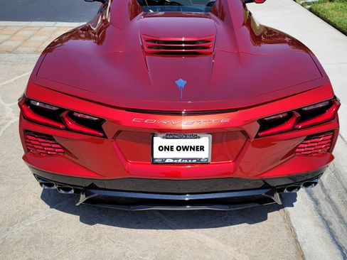 Used 2021 Chevrolet Corvette Stingray Premium Conv w/ Chrome Exterior Badge Package image 5