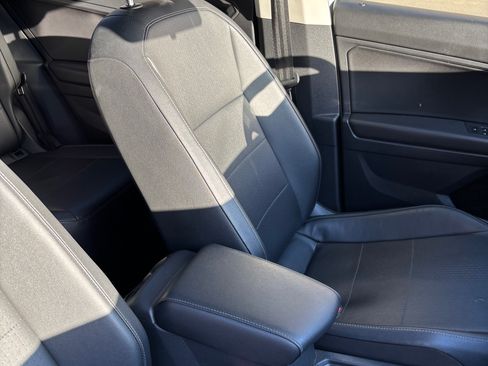 Used 2019 Volkswagen Tiguan S AWD/4WD image 12