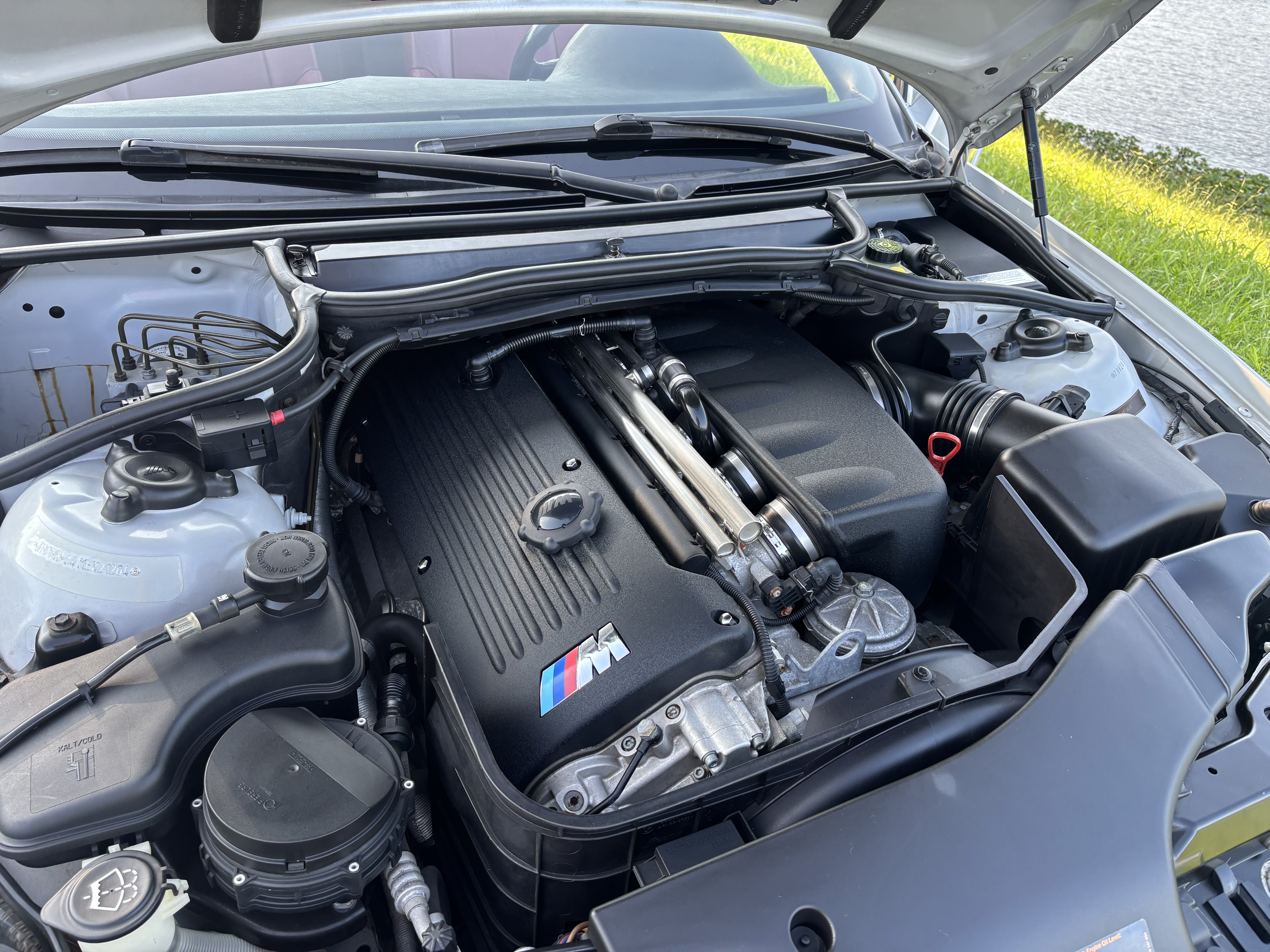 Used 2001 BMW M3 Convertible RWD image 2