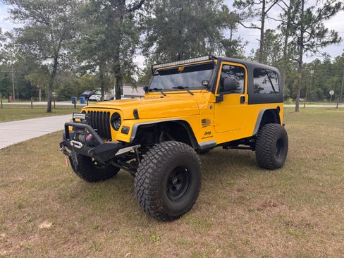 Used 2006 Jeep Wrangler Unlimited AWD/4WD image 6