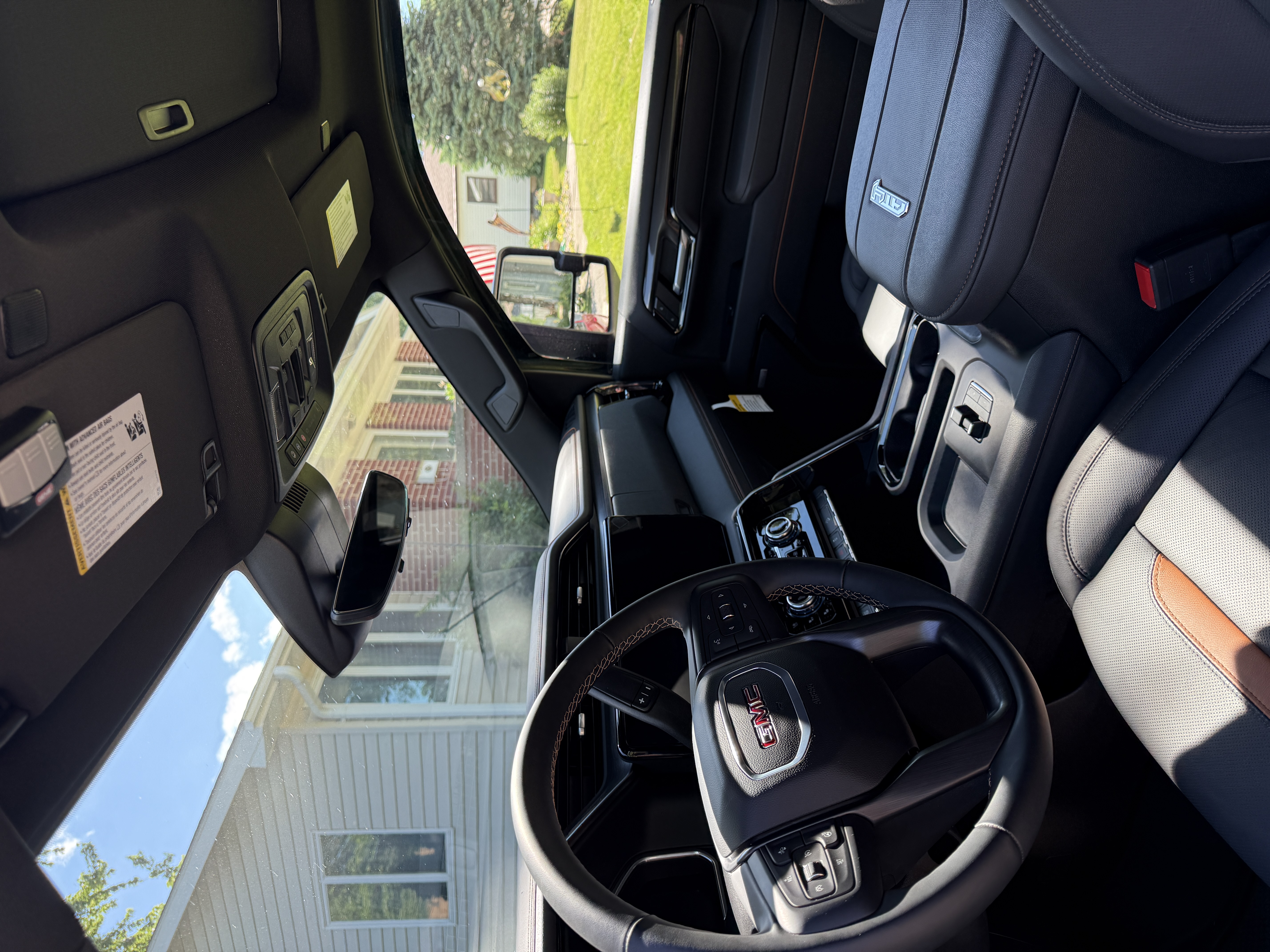 Used 2026 GMC Sierra 2500 AT4 w/ AT4 Premium Plus Package AWD/4WD image 6
