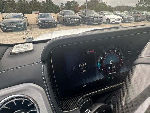 Used 2024 Mercedes-Benz G 63 AMG AMG G 63 Sport Utility 4D image 6