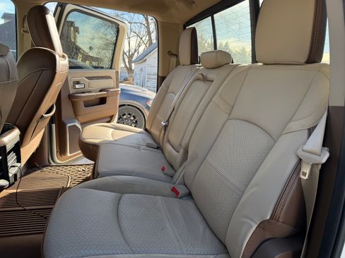 Used 2019 RAM 2500 Laramie image 22