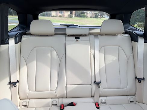 Used 2021 BMW X3 xDrive30i w/ M Sport Package image 19