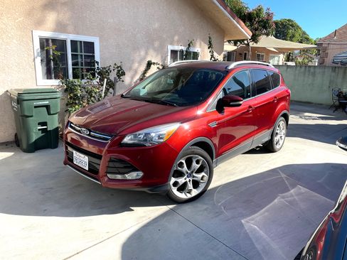 Used 2014 Ford Escape Titanium w/ Equipment Group 401A image 1