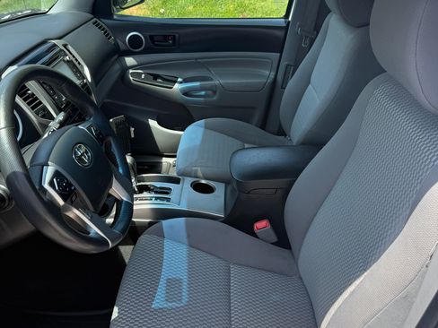 Used 2015 Toyota Tacoma 2WD Access Cab w/ SR5 Package image 10