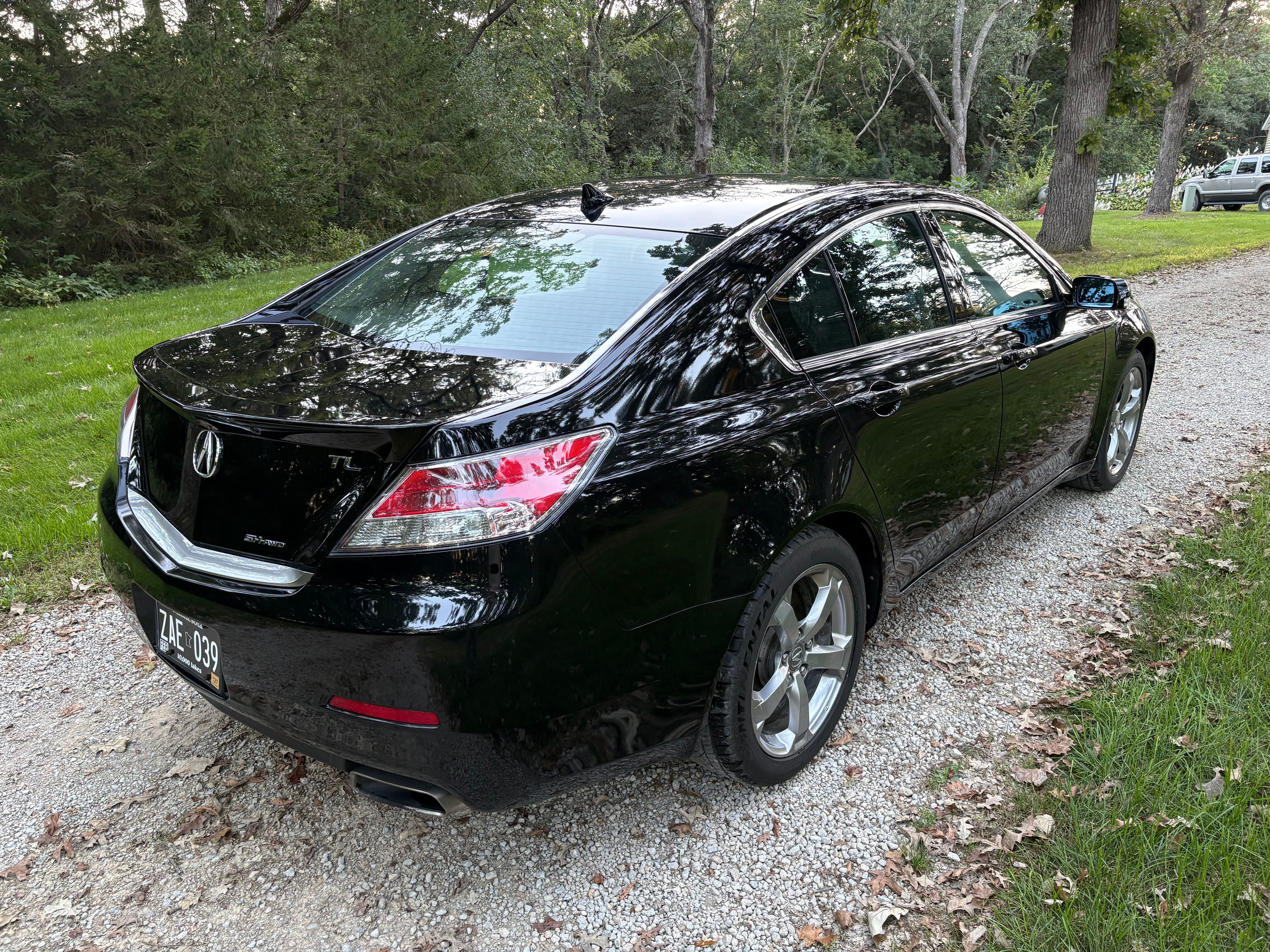 Used 2013 Acura TL w/ Technology Package AWD/4WD image 4