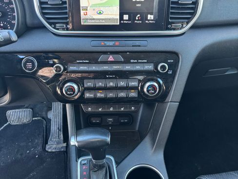 Used 2020 Kia Sportage EX w/ Option Group 15 image 6