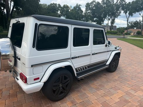 Used 2017 Mercedes-Benz G 63 AMG 4MATIC image 11
