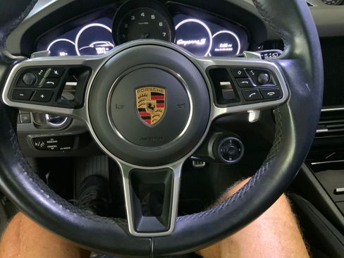 Used 2021 Porsche Cayenne S AWD/4WD image 6