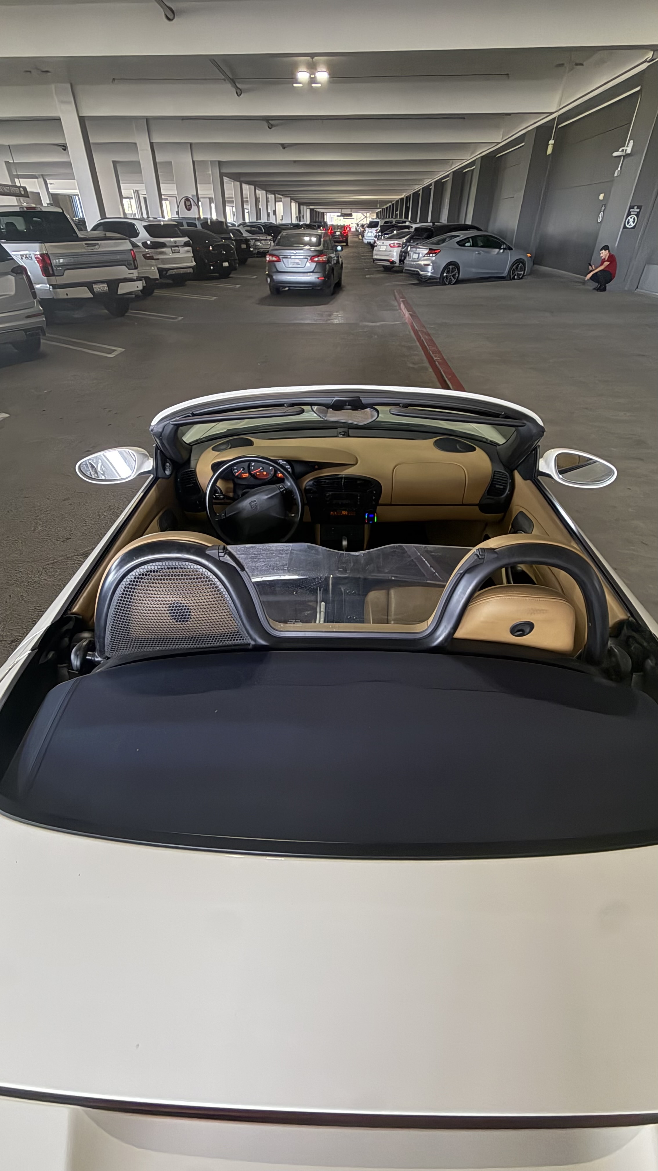 Used 2000 Porsche Boxster RWD image 9