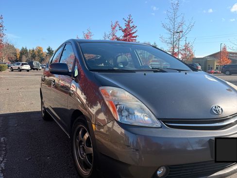 Used 2009 Toyota Prius Touring image 2