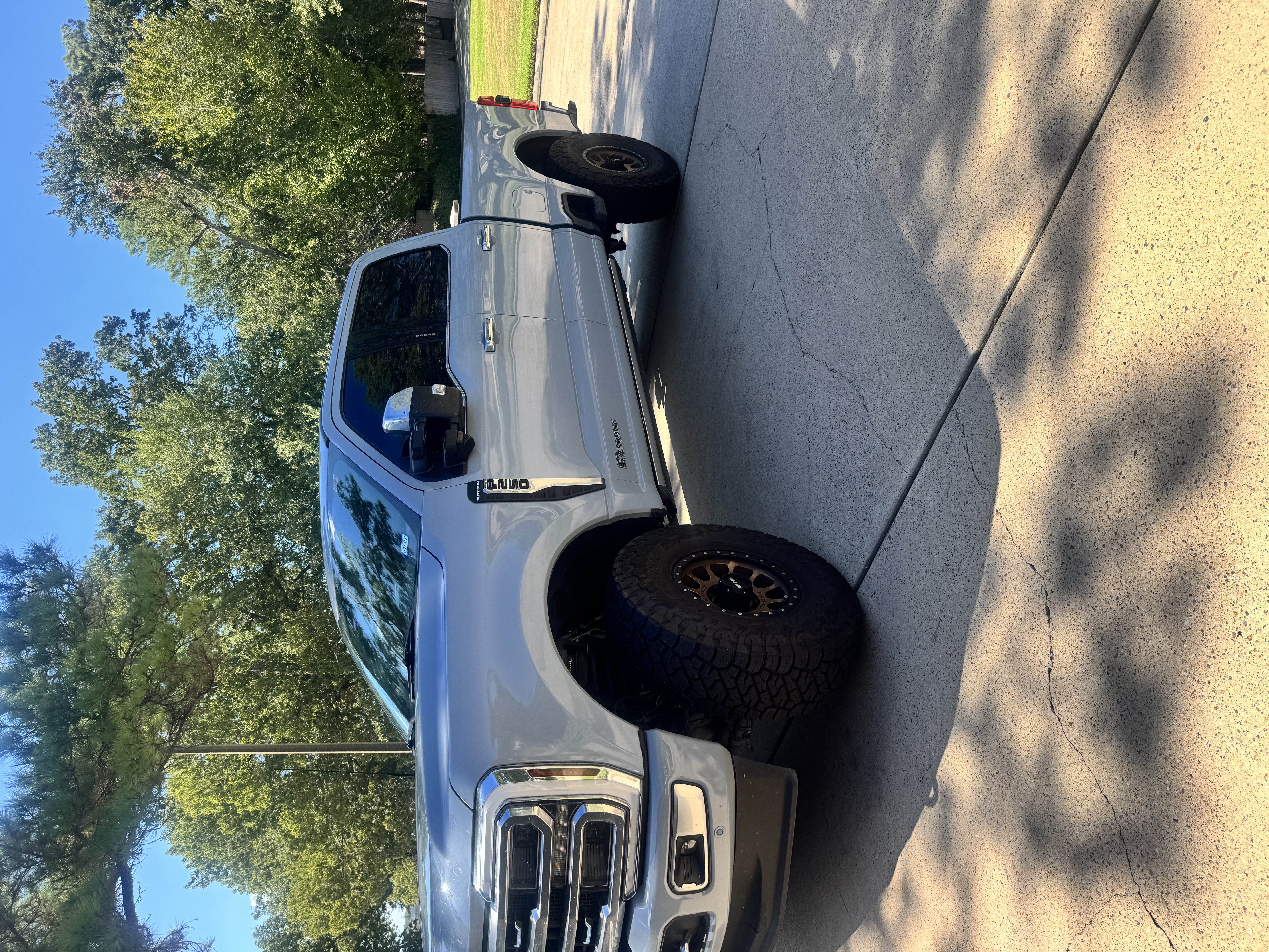 Used 2024 Ford F250 4x4 Crew Cab Super Duty image 4