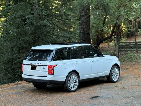Used 2018 Land Rover Range Rover Supercharged image 1