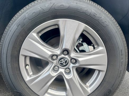 Used 2023 Toyota RAV4 XLE image 12