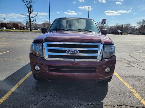 Used 2013 Ford Expedition EL Limited image 2