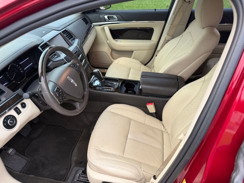 Used 2015 Lincoln MKS AWD w/ Equipment Group 201A image 10