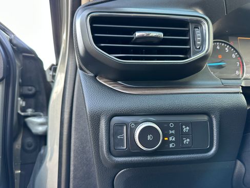 Used 2020 Ford Explorer Limited image 29