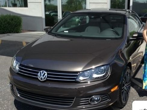 Used 2015 Volkswagen Eos Final Edition image 6