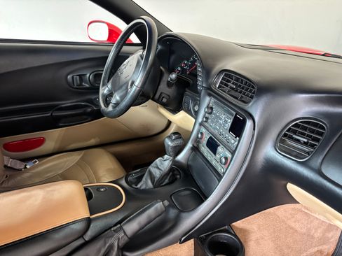 Used 1999 Chevrolet Corvette Convertible w/ Memory Pkg image 12