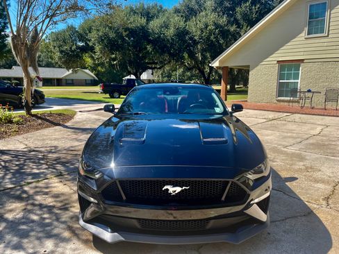 Used 2018 Ford Mustang GT Premium w/ GT Performance Package image 10