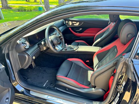 Used 2023 Mercedes-Benz E 53 AMG 4MATIC Coupe image 11