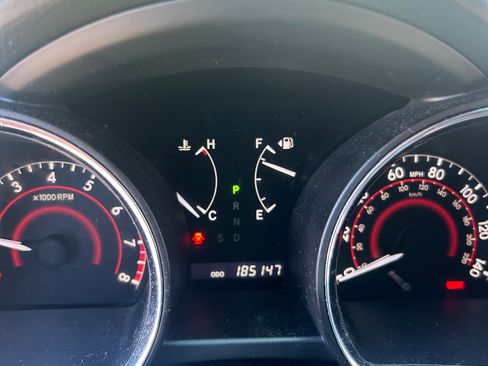 Used 2011 Toyota Highlander Limited w/ Preferred Accessory Pkg AWD/4WD image 14