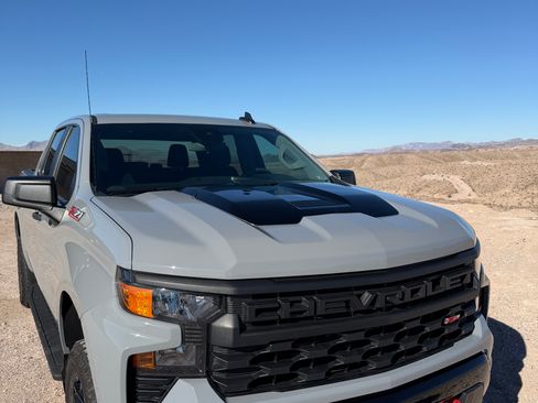 Used 2024 Chevrolet Silverado 1500 Custom Trail Boss image 4